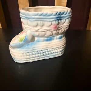 Vintage Rubens Originals #1000 Baby Bootie Planter - Made in Japan - Blue/Pink